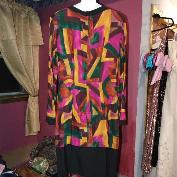 Jennifer Jeffries Abstract Dress 10 - Picture 4 of 4